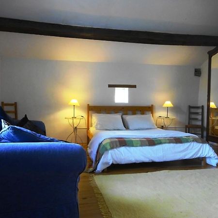Les Chardons Guest House Chenaud المظهر الخارجي الصورة