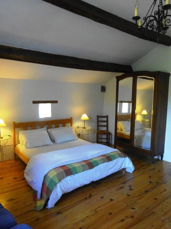 Les Chardons Guest House Chenaud المظهر الخارجي الصورة