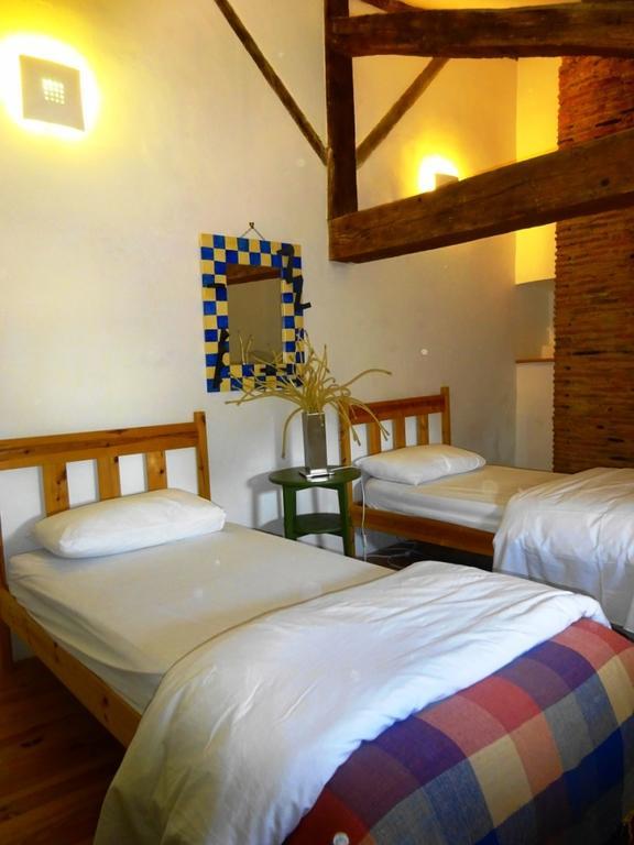 Les Chardons Guest House Chenaud المظهر الخارجي الصورة