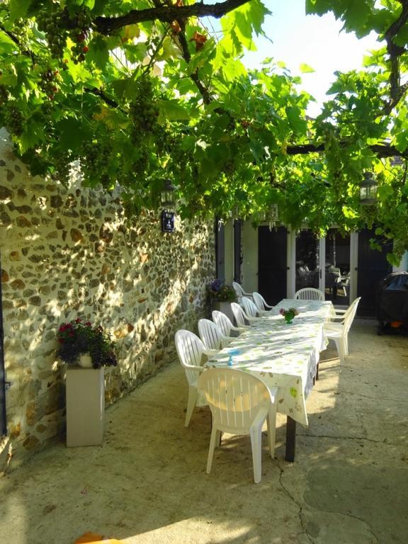 Les Chardons Guest House Chenaud المظهر الخارجي الصورة
